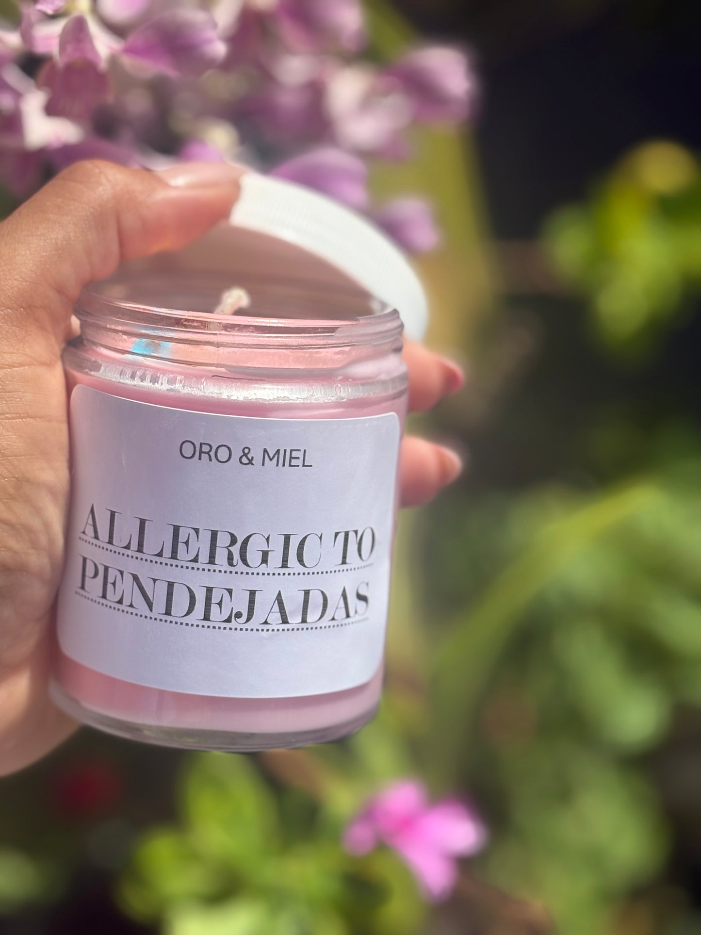 😤🕯️ Vela “Allergic to Pendejadas”